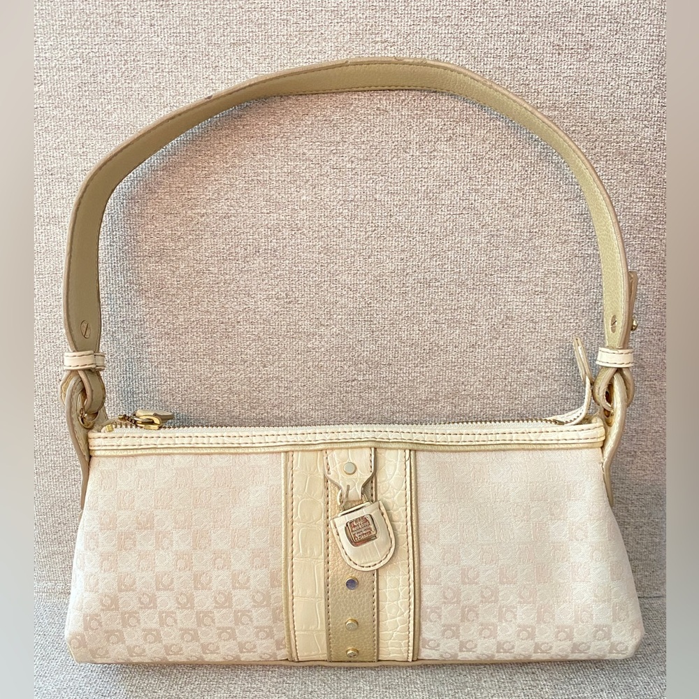 LIZ CLAIBORNE Cream Handbag